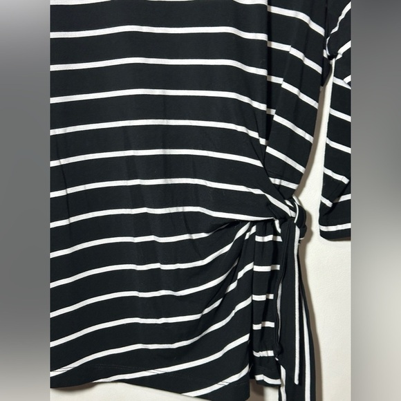 Chico’s Black and White Striped Women's Top with Side Tie Size 3 (XL) - Picture 3 of 9